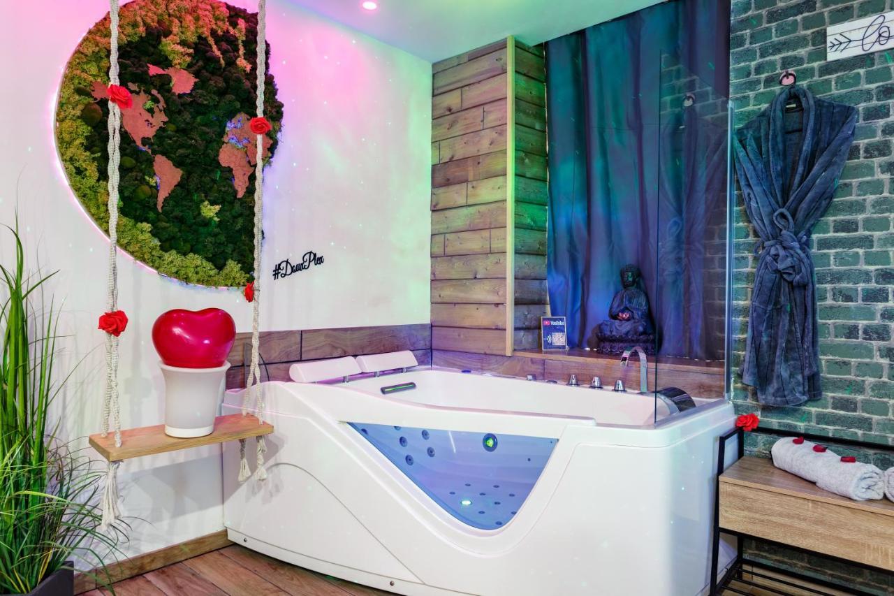 Eden Spa Et Cinema Brie-Comte-Robert Exterior photo