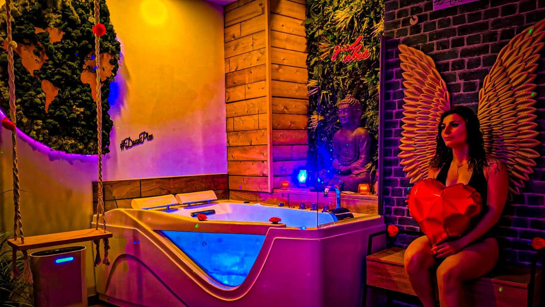 Eden Spa Et Cinema Brie-Comte-Robert Exterior photo